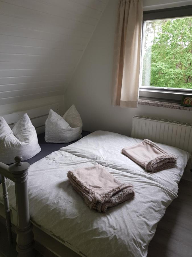 Gemuetliches Ferienhaus In Seenaehe Sewekow Extérieur photo